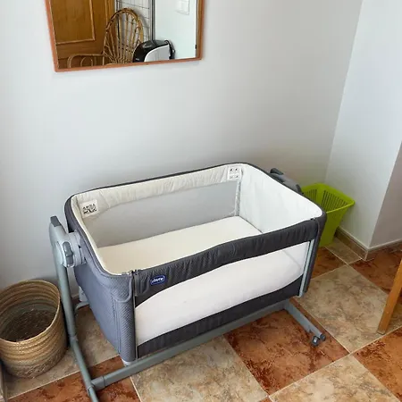 7 Adultos Apartment